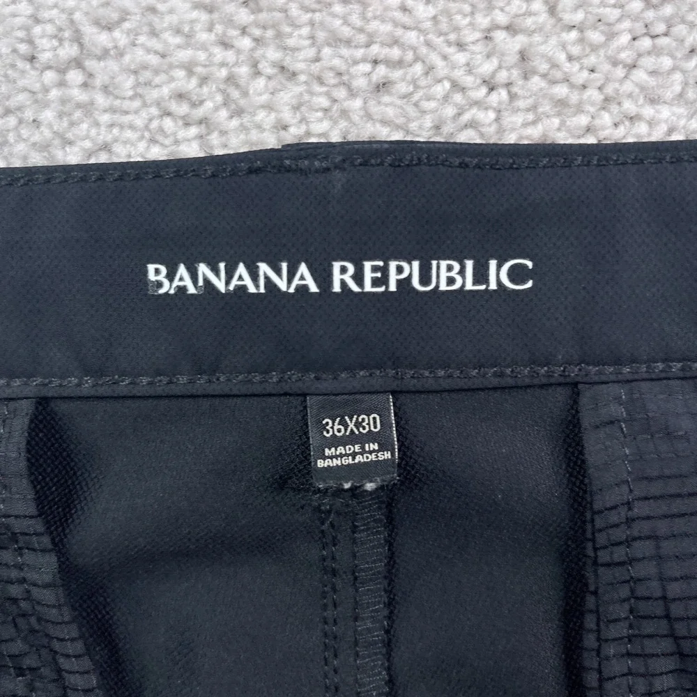 Banana Republic Pants Mens 36x30 Black Core Temp Chino Golf Performance Tech